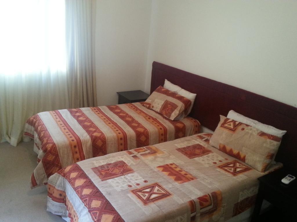 The Crescent Guesthouses - Bnb/Self Catering Durban Luaran gambar