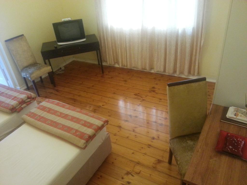 The Crescent Guesthouses - Bnb/Self Catering Durban Luaran gambar