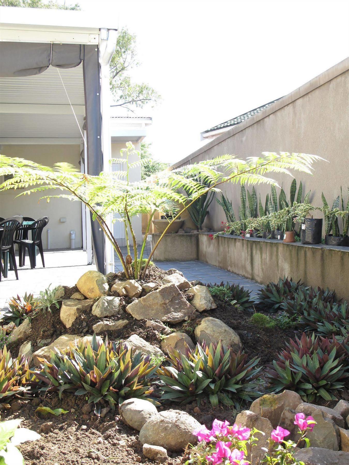 The Crescent Guesthouses - Bnb/Self Catering Durban Luaran gambar
